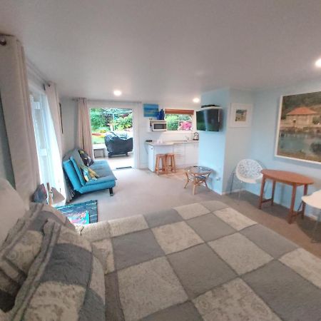 Pohutukawa Cottage Расселл Экстерьер фото